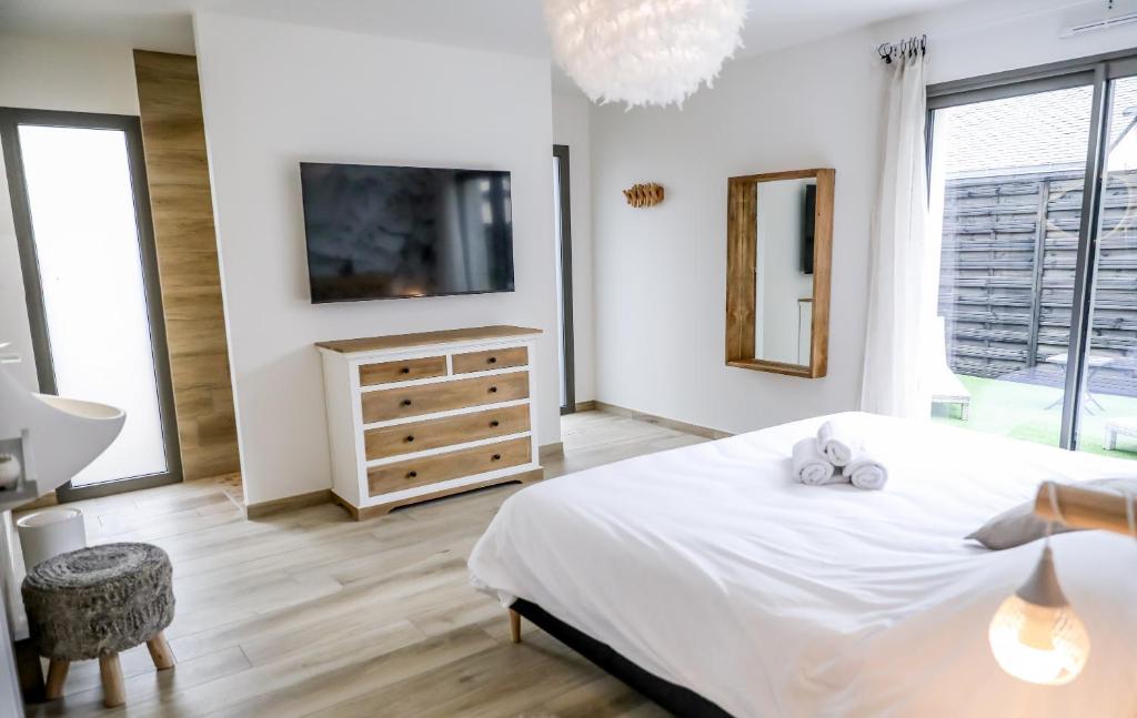 Au domaine des anges Gites avec Jacuzzi privatif dans la chambre - Casa De Dos Dormitorios