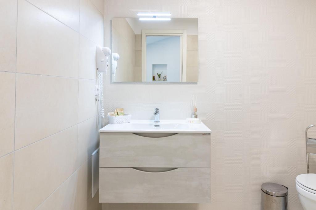 B&B MicAnTo - 11