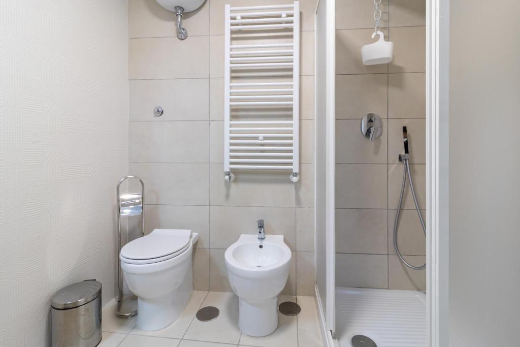 B&B MicAnTo - 12
