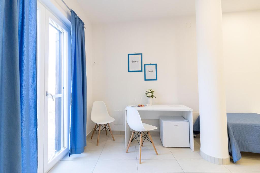B&B MicAnTo - 16