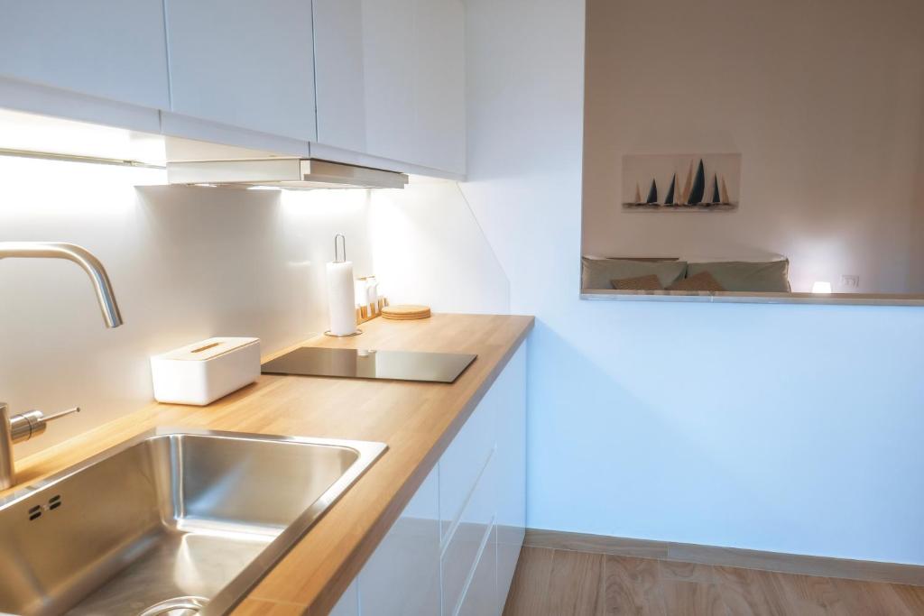 JLH Aparts - Just Like Home - 11