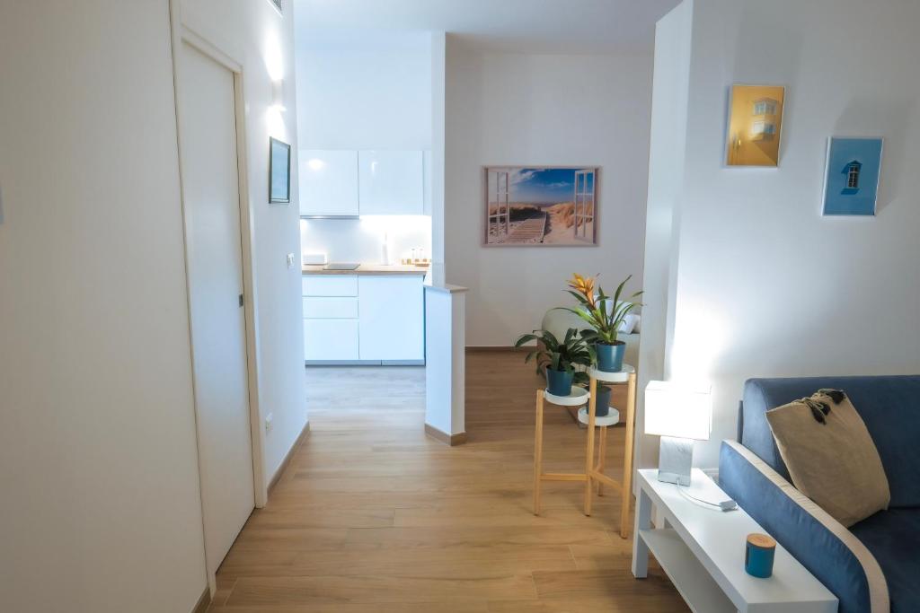 JLH Aparts - Just Like Home - 13