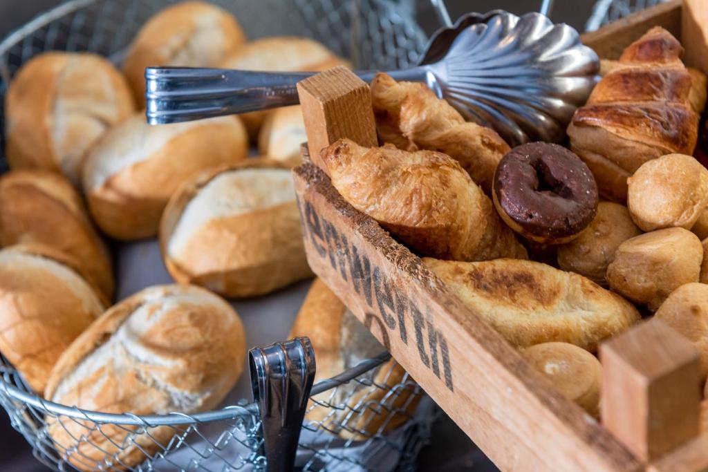 Wyndham Garden Duesseldorf City Centre Koenigsallee - Resim 45