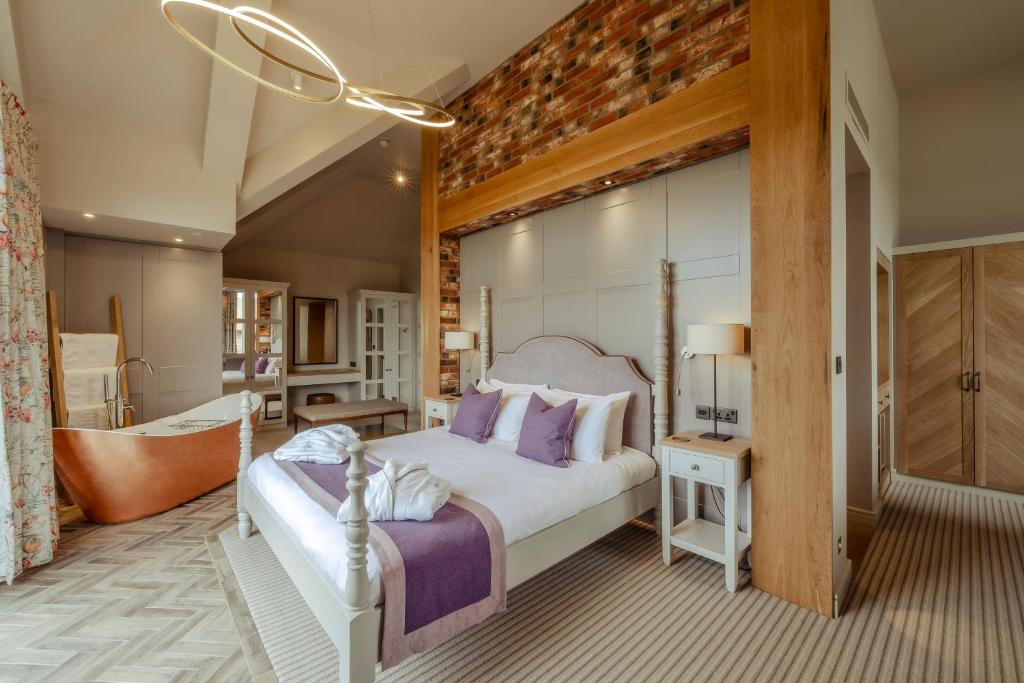 Sandburn Hall - Resim 13