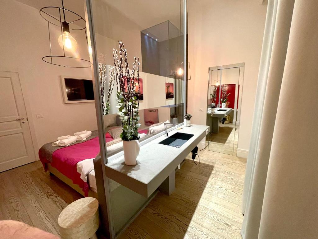 TV a/nebo společenská místnost v ubytování XENIA LUXURY ROOMS