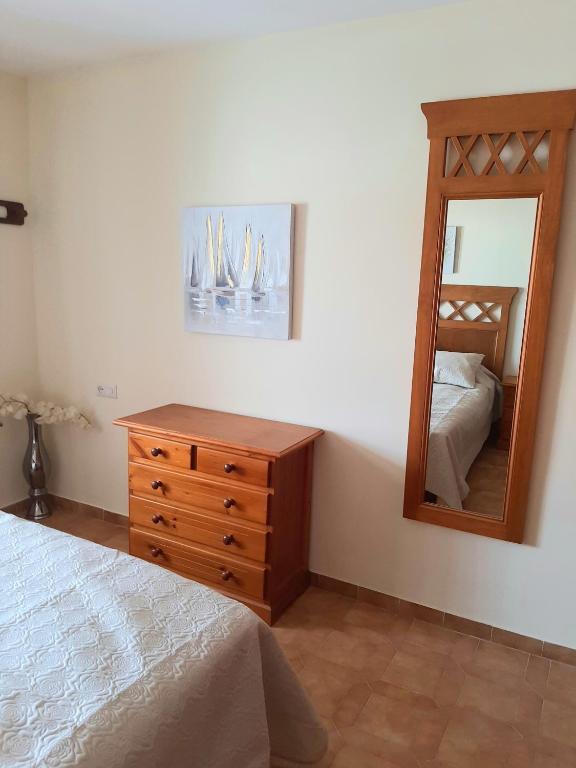 Postel nebo postele na pokoji v ubytování Beachfront Penthouse 3 double bedrooms, 2 bathrooms