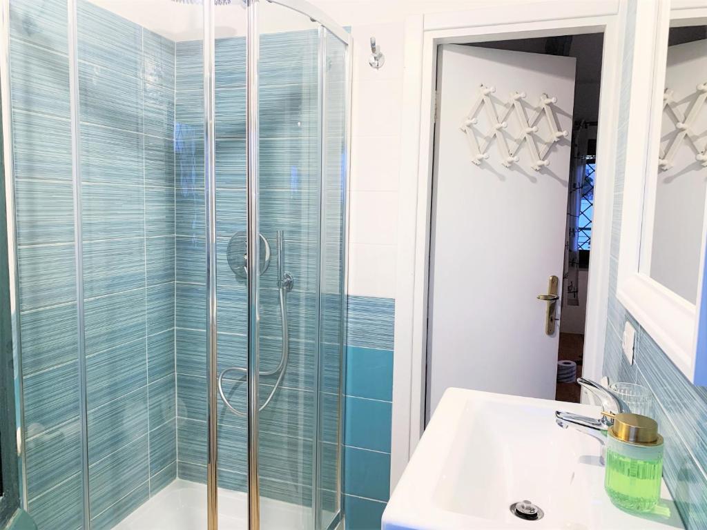 A bathroom at In the Clouds over Trastevere, penthouse studio