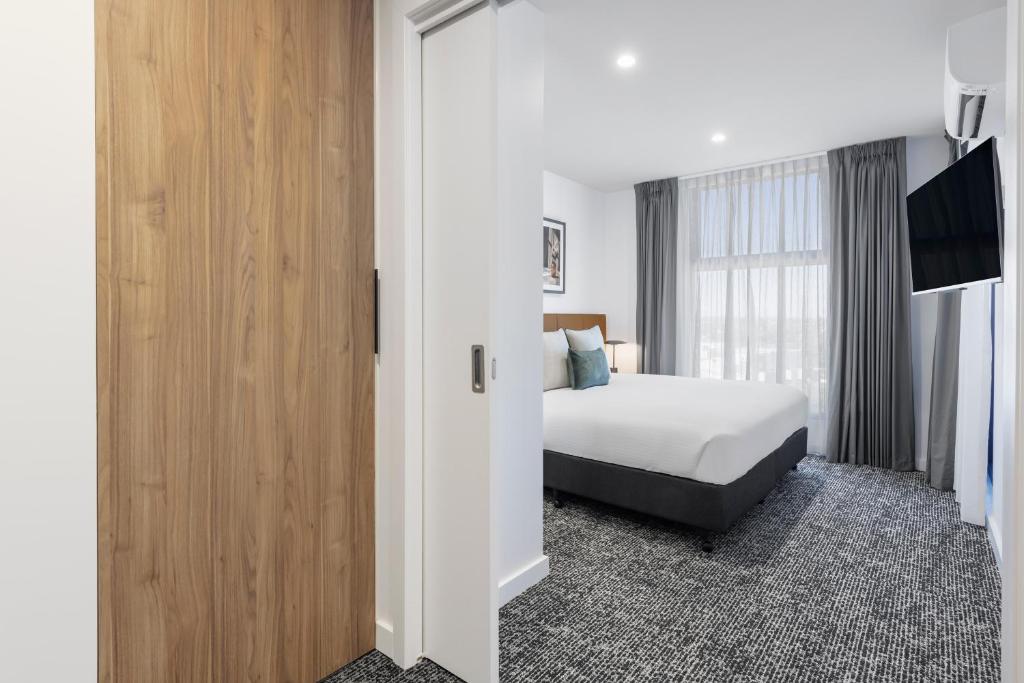 Punthill Essendon North