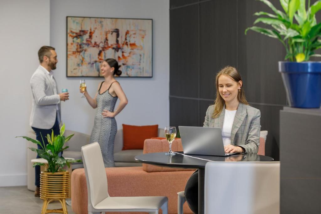 Punthill Essendon North - Resim 6