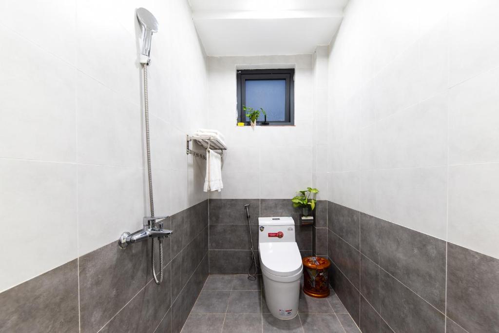 Phòng tắm tại Đà Lạt Cao Nguyên Hotel