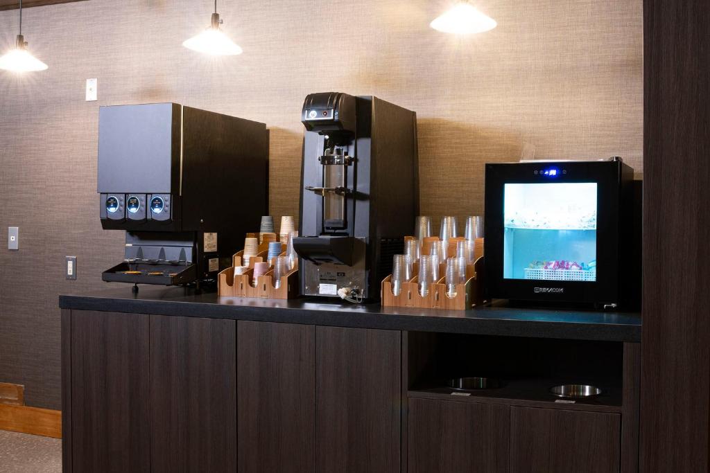 Příslušenství pro přípravu čaje a kávy v ubytování Grandvrio Hotel Unazukionsen