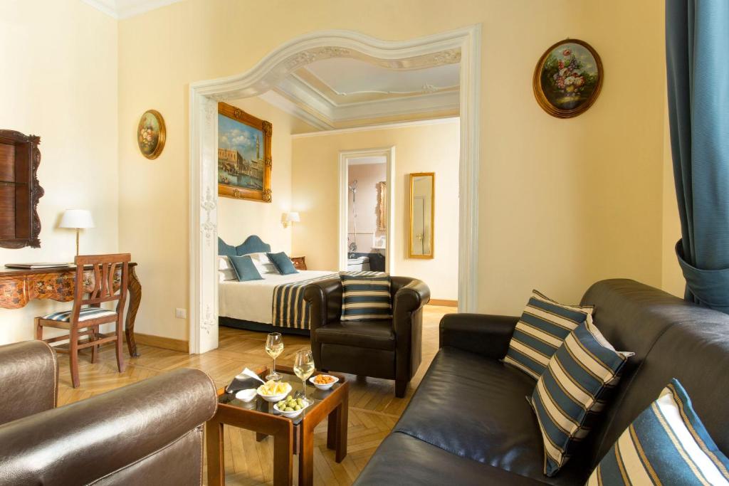 
Junior Suite 1 Double Bed
