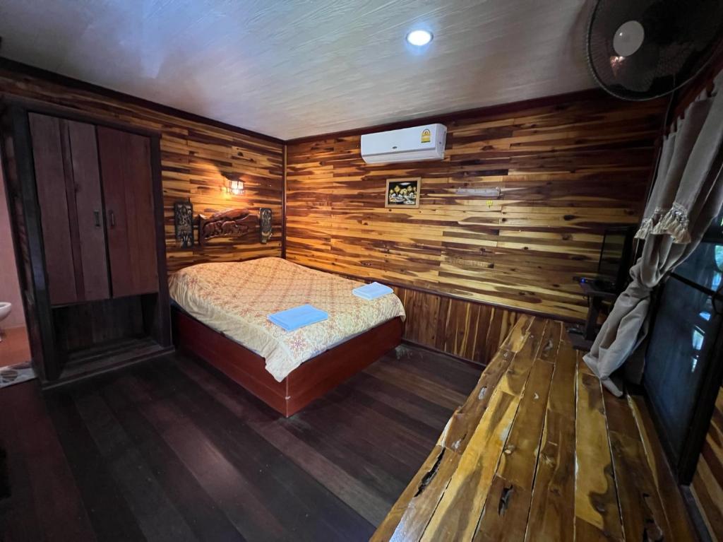 Your House 1 Khao Lak - Holiday Home