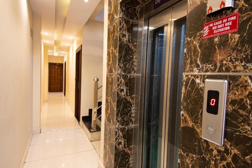 Fotografie z fotogalerie ubytování Perfect Stayz Dwarkesh - Hotel Near Haridwar Railway station v destinaci Haridvár