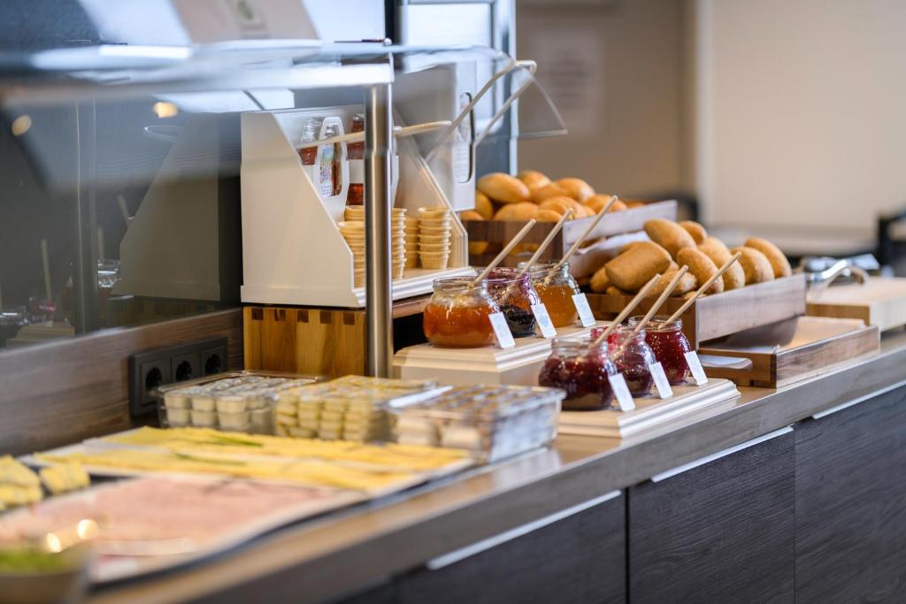 Campanile Leipzig Halle Airport - Resim 16