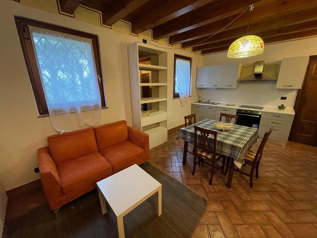 Agriturismo Corte Spino - Appartamento Con 1 Camera Da Letto