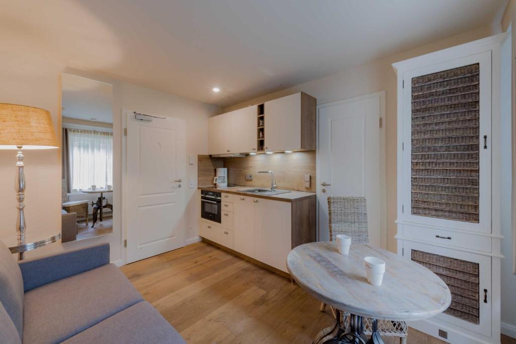 Edersee Auszeit - Apartment With Shower