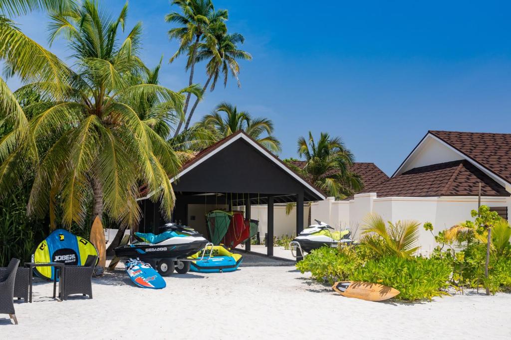 Jardín al aire libre en Dhigufaru Island Resort