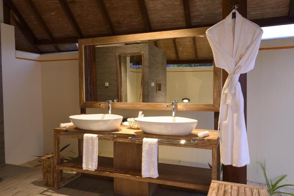 Dhigufaru Island Resort - View 43