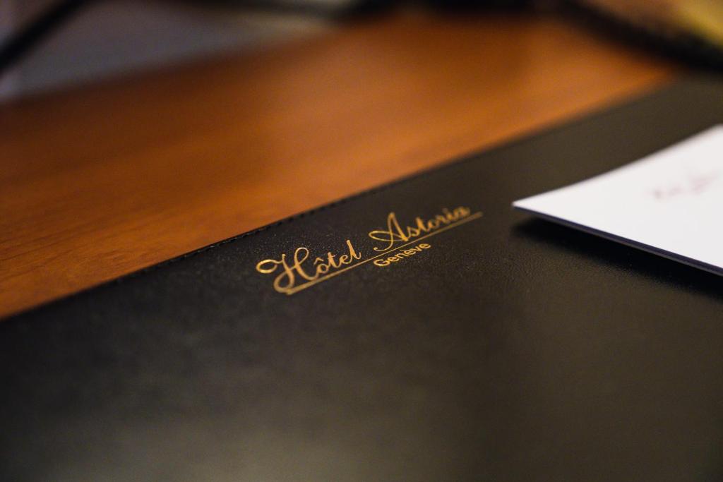 Hôtel Astoria - Resim 27