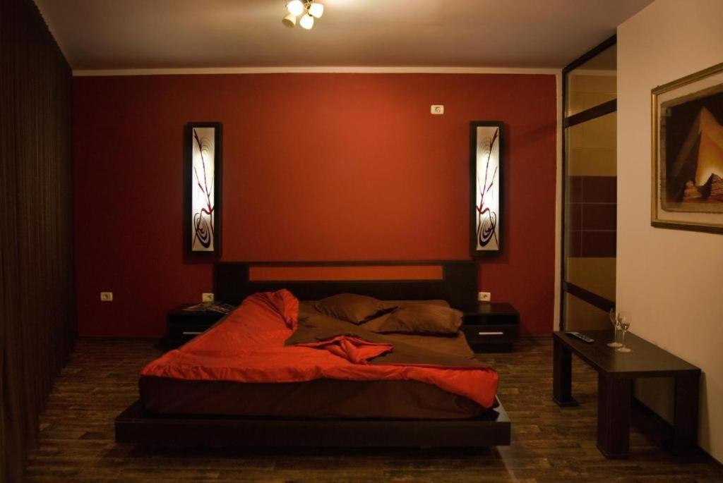 HOTEL DECENTRIA - Delüks Çift Kişilik Oda