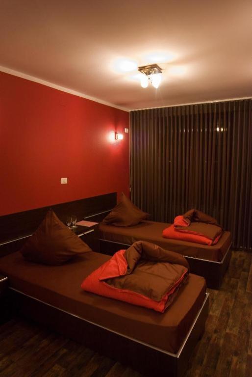 HOTEL DECENTRIA - Resim 22