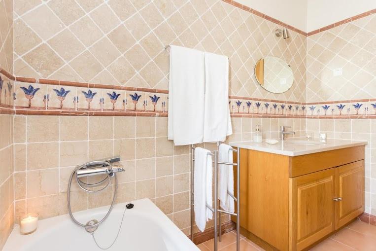 Villas T3 com Jardim Vila Sagres - Villa Con Tre Camere Da Letto