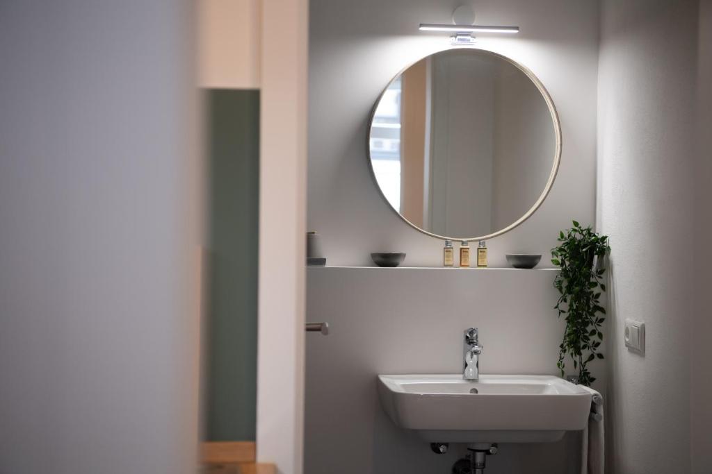 St. Salvator Apartments - 12