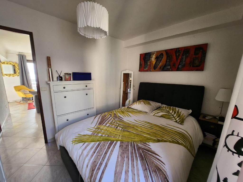 Zdjęcie z galerii obiektu Le Lavandou T2 front de mer w mieście Le Lavandou