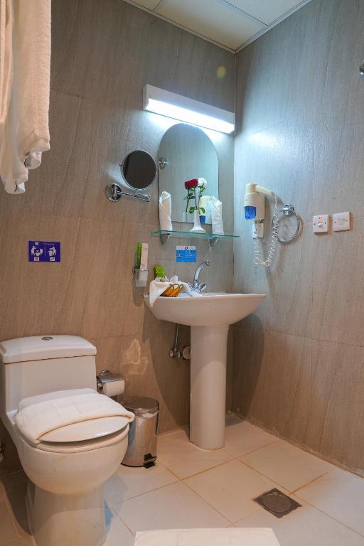 Koupelna v ubytování Saraya Al Deafah Hotel