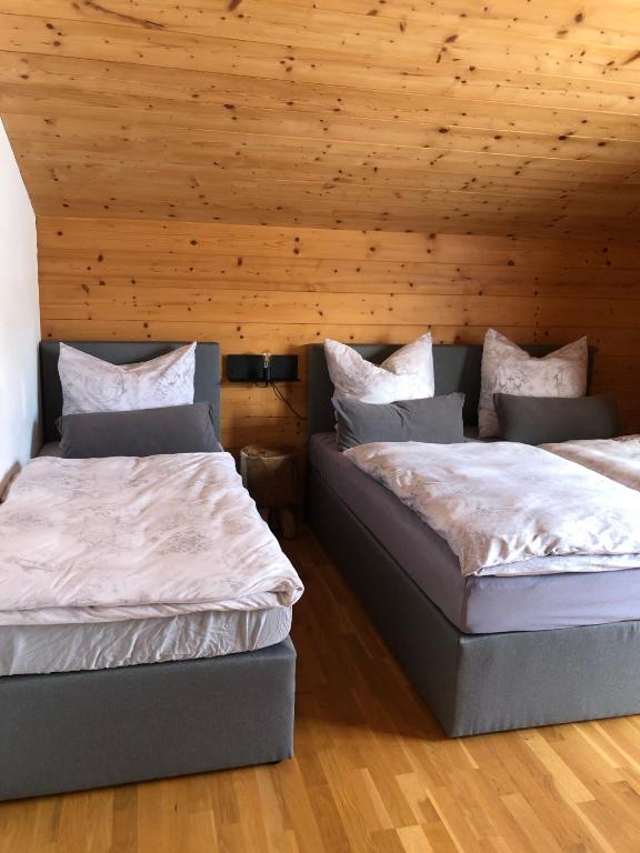 Posteľ alebo postele v izbe v ubytovaní Haus Annabelle