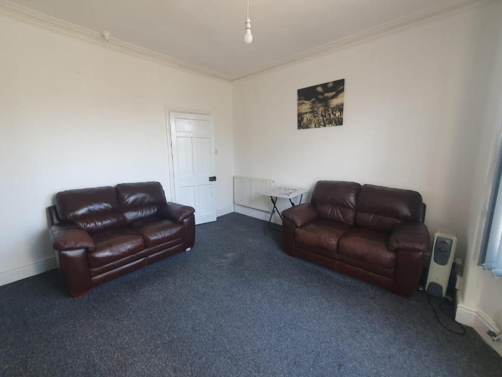 1 Bedroom Flat - Aylestone Road