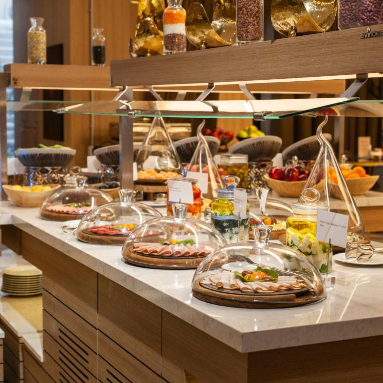 امکانات InterContinental Baku by IHG - تصویر ۴