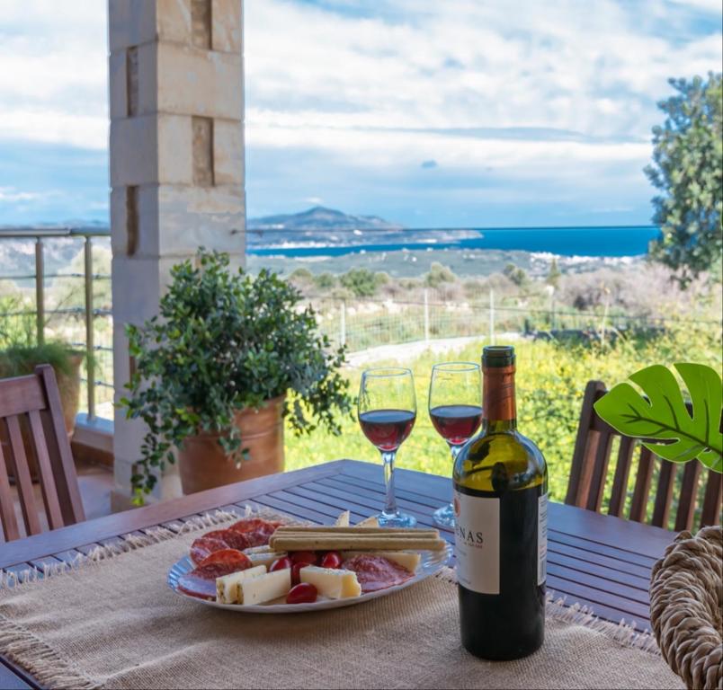 Stone villa Halepa panoramic view and private pool 28sq m - Housity