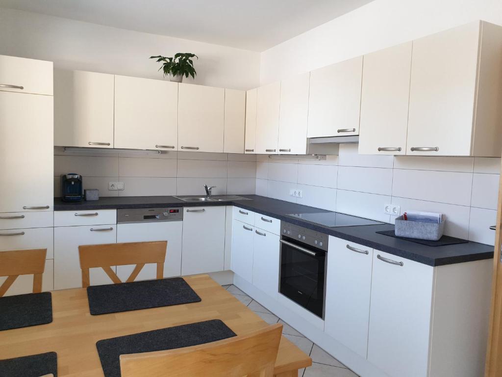 Kuchyň nebo kuchyňský kout v ubytování Ferienwohnung Bergsteiger