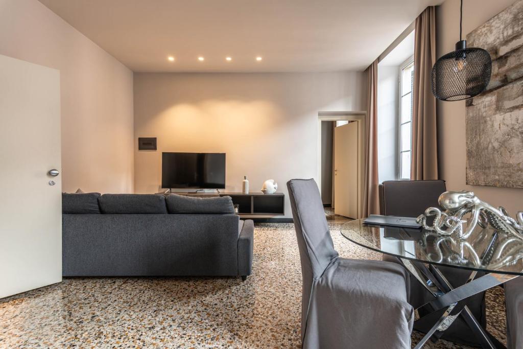 HNN Luxury Apartments - Deluxe Apartment