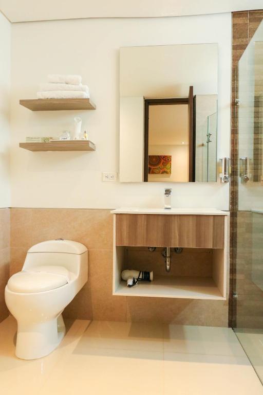 Koupelna v ubytování Hotel Loyds