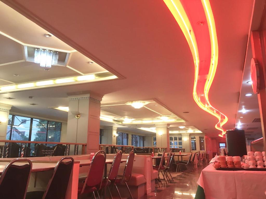 Restaurace v ubytování Jumbotel Hotel