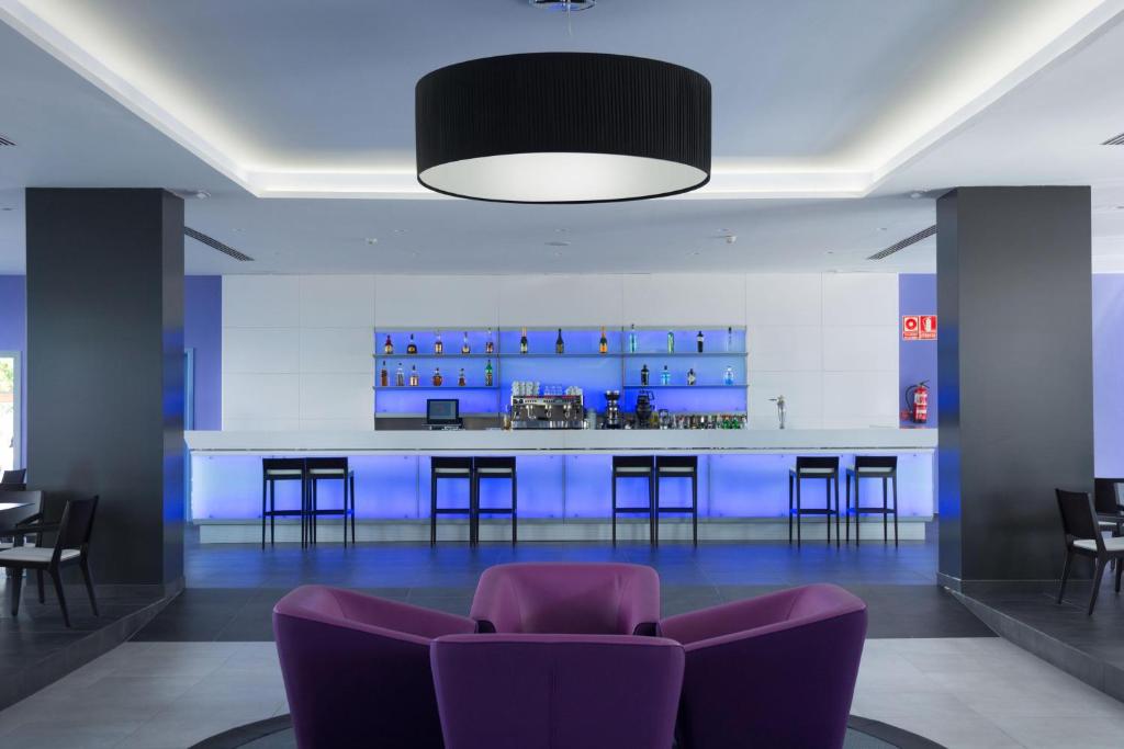 Гостиная зона в Hotel Gran Canaria Princess - Adults Only