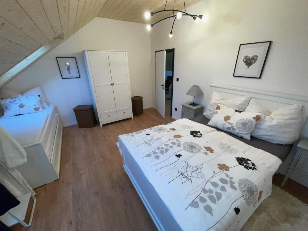 Postel nebo postele na pokoji v ubytování Chalet Sijkovsky