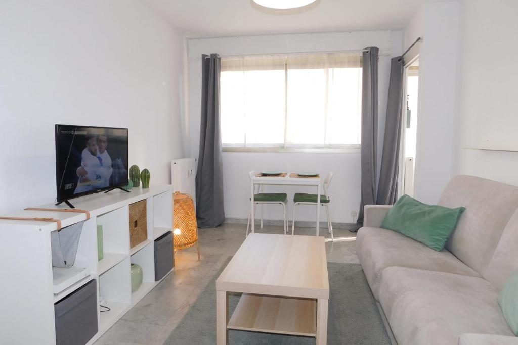 Warm Studio "Le Creezy" in Cannes