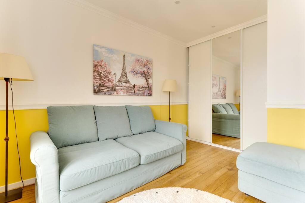 Posedenie v ubytovaní Duplex Moderne Cosy - Proche Porte d'Italie - Parking