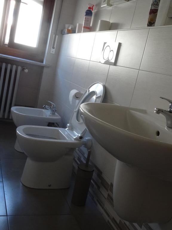 Koupelna v ubytování Ostello Cuneo