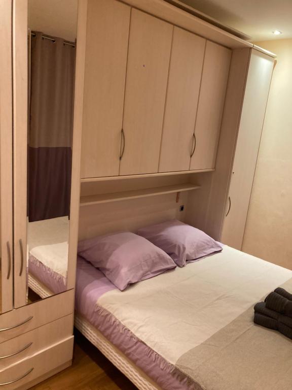 Posteľ alebo postele v izbe v ubytovaní Appartement 2bedrooms 3min de Palais des Festivals