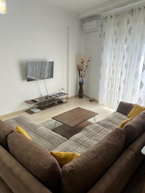 Meco Apartment - Imazhi 5
