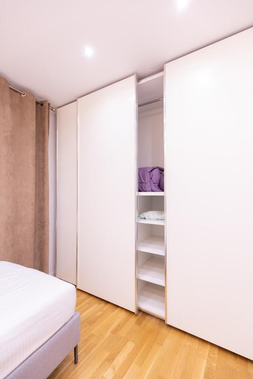 Exclusive 2 Bedrooms Apartment - Image 8