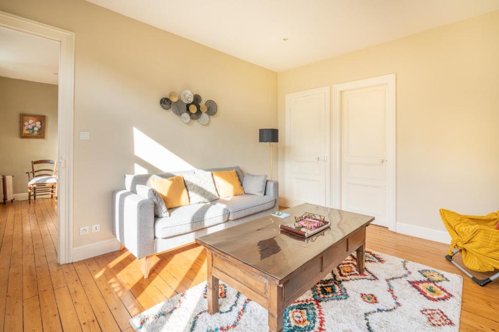 Część wypoczynkowa w obiekcie Splendide appartement face aux remparts Boulogne sur mer