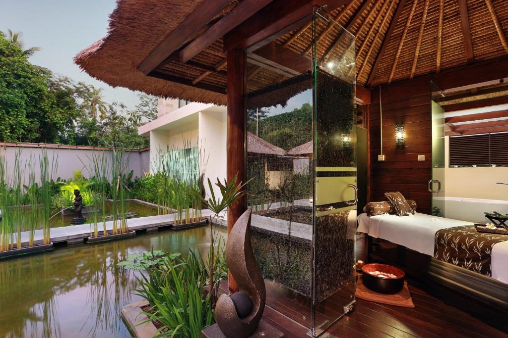 Zahrada ubytování Bali Nusa Dua Hotel