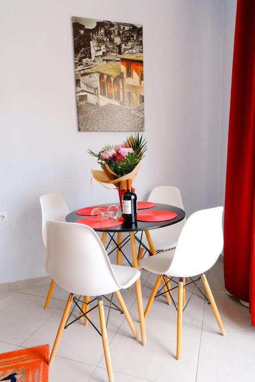 Fotografia z galérie ubytovania Violet City Center Apartments v destinácii Kavala