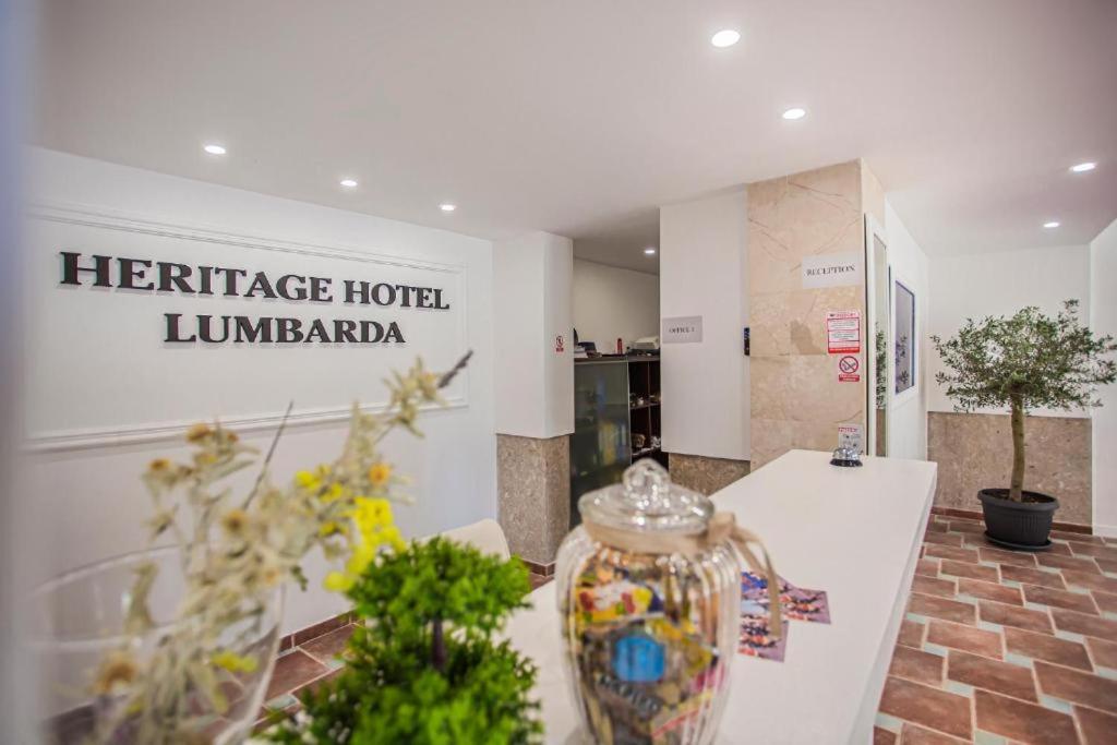 Сертификат, награда, вывеска или другой документ, выставленный в Hotel Lumbarda